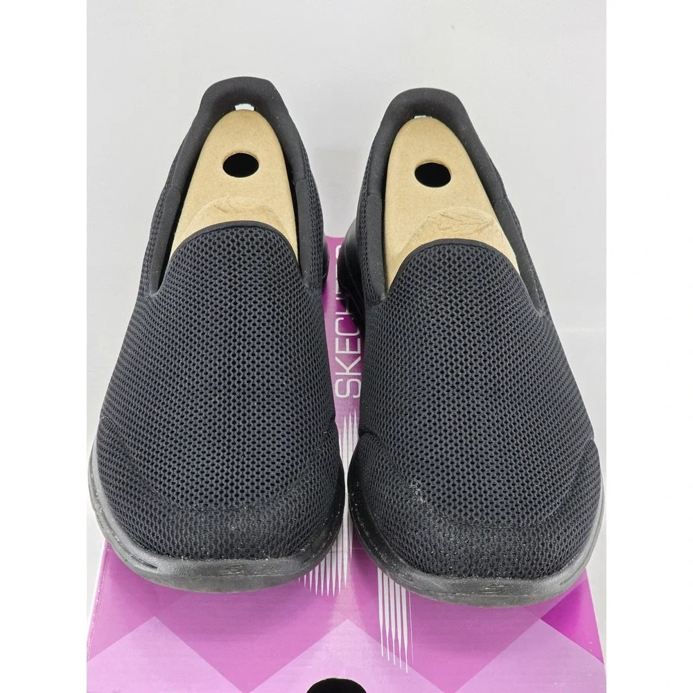 Skechers Go Walk 5 Women Size 11 Black Slip On Walking Shoes 15901W -Good